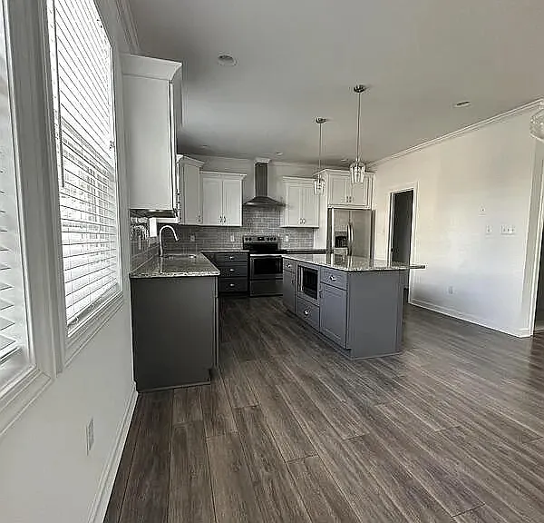 2714 Pleasant Ave — Photo 22