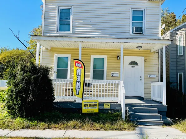 1317 18th St #A, Chesapeake, VA 23324