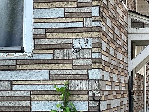 5th image of 659 W 116th Pl