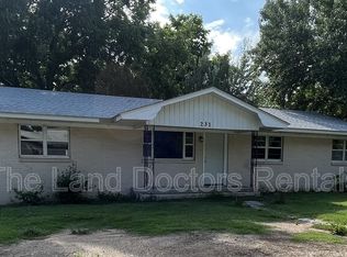 231 N Hickory St, Ada, OK 74820