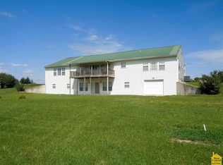 30525 Clare Ln, Green Ridge, MO 65332