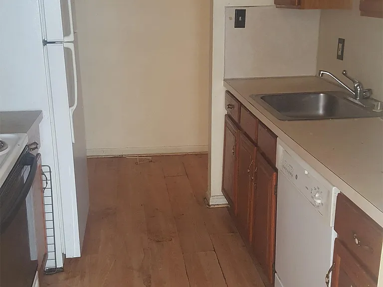 1101 Greenwich St #3 — Photo 10