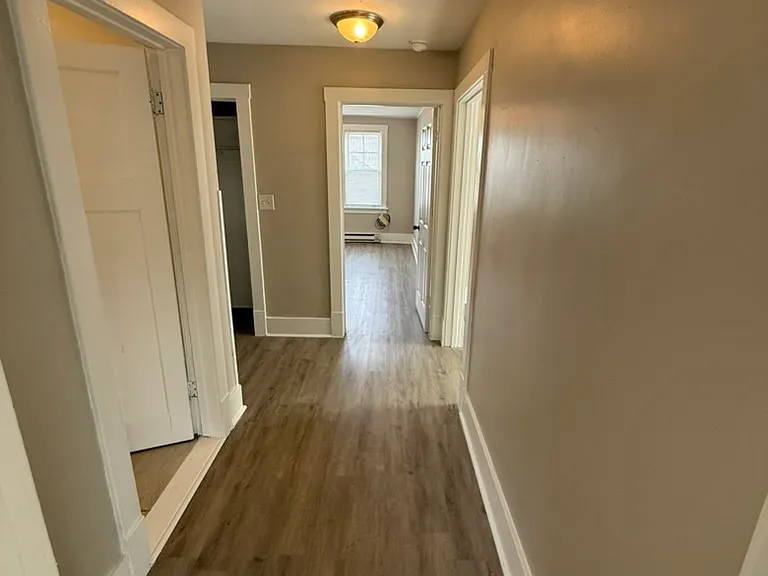 1897 Clarke Dr — Photo 7