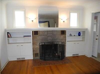 2nd image of 1315 E Lasalle Ave
