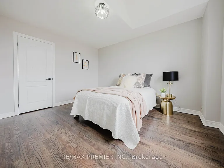 16 Saint Michele Pl #UPPER — Photo 35