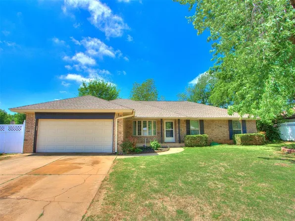 1204 Woodbine Ter, Moore, OK 73160