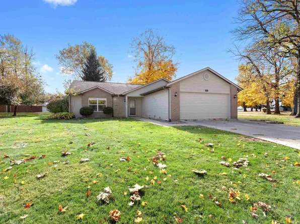1905 Maple Ln, Garrett, IN 46738