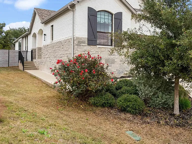 109 Arrowhead Mound Rd — Photo 5