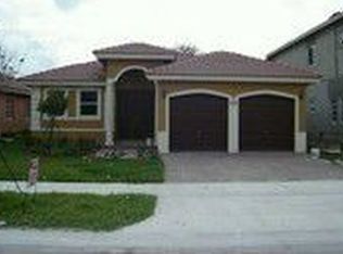13502 SW 177th Ter, Miami, FL 33177