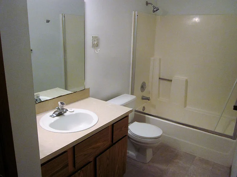 Cornerstone Village Apartments — Photo 10