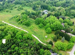 612 Harvest Rd #610, Hamilton, ON L9H5K7