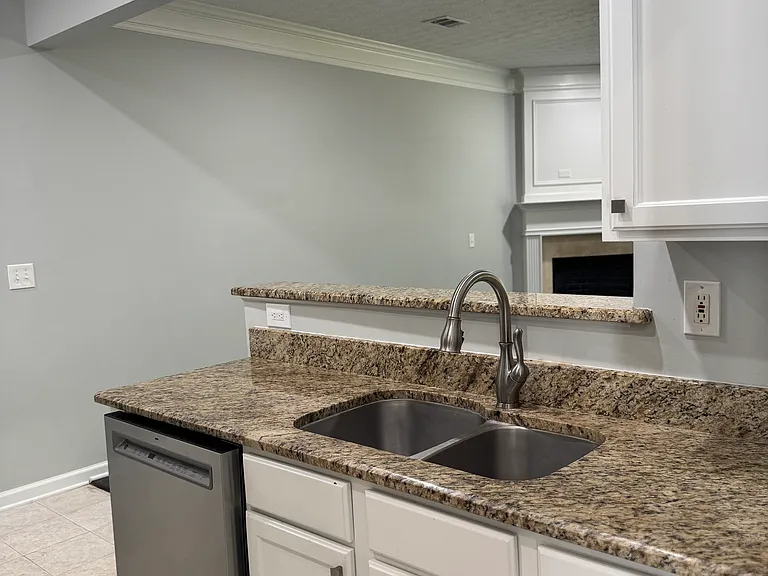 1579 River Main Ct — Photo 14