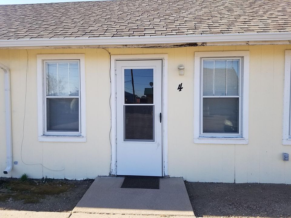1st image of 2716 6th Avenue Ln #4