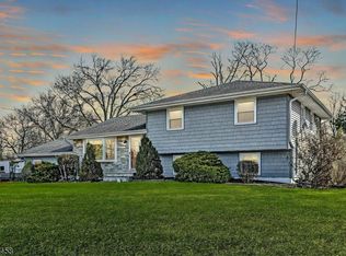 1 Mallard Rd, Hillsborough, NJ 08844