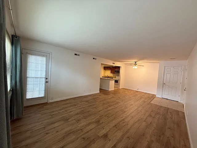 7 Fairways Cir #C — Photo 8