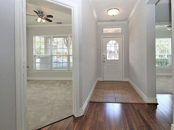 3rd image of 14435 Summer Garden Dr