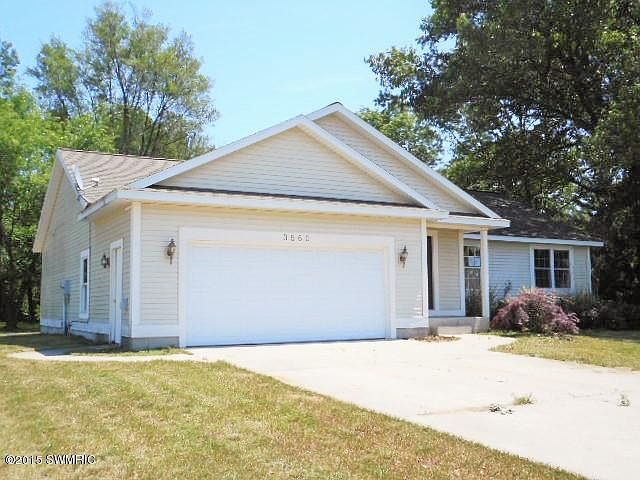 1st image of 3560 Kersting Dr #8