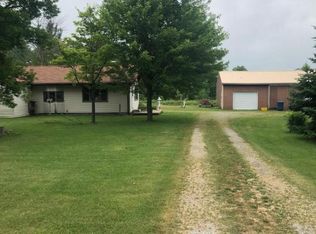 2936 N Waldo Rd, Midland, MI 48642