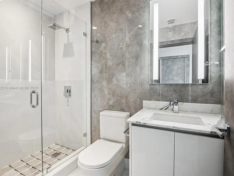 330 Sunny Isles Blvd #5-UPH04 — Photo 39