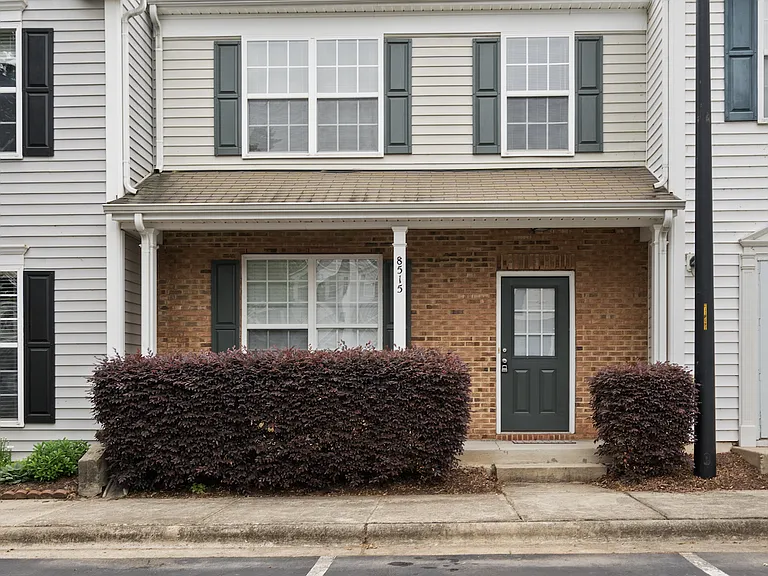 8515 Mount Valley Ln — Photo 25