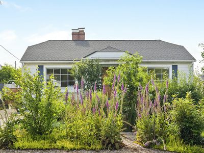 3737 NE 74th Ave, Portland, OR, 97213