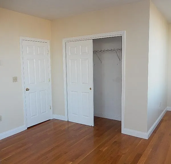 15 Pearl St #5 — Photo 15
