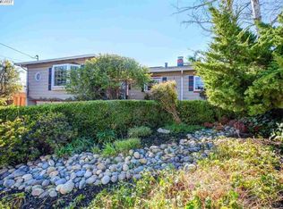 18489 Center St, Castro Valley, CA 94546