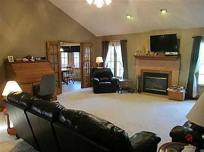5th image of 5195 Brook Ct