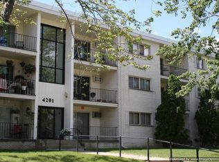 4201 Parklawn Ave #305, Minneapolis, MN 55435
