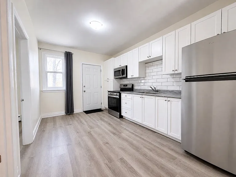43 Centre St #2 — Photo 6