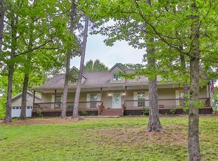 8314 Spruce Ln, Rogers, AR 72756