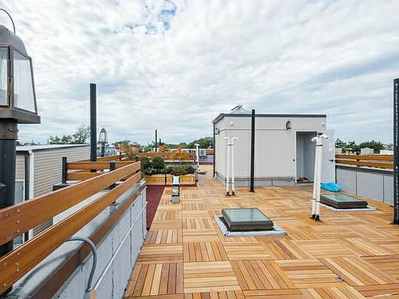 3rd image of 336 Chauncey St APT 3B