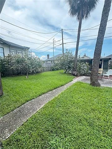 8329 Pritchard Pl #B — Photo 11