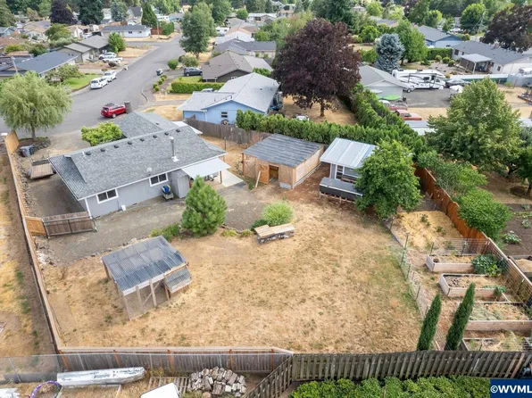 654 NW Brentwood Ave, Dallas, OR 97338