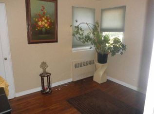 123 Beverly Rd, Hempstead, NY 11550