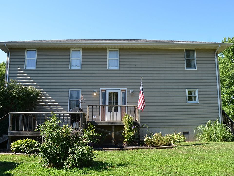 1st image of 437 Meadow St