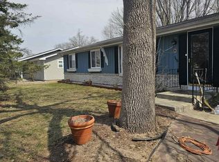 115 Lake Rd, Portage, WI 53901