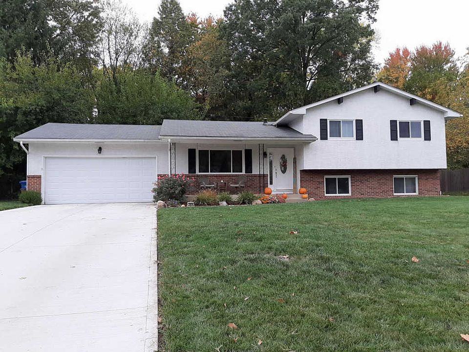 1st image of 285 Brookhaven Dr W