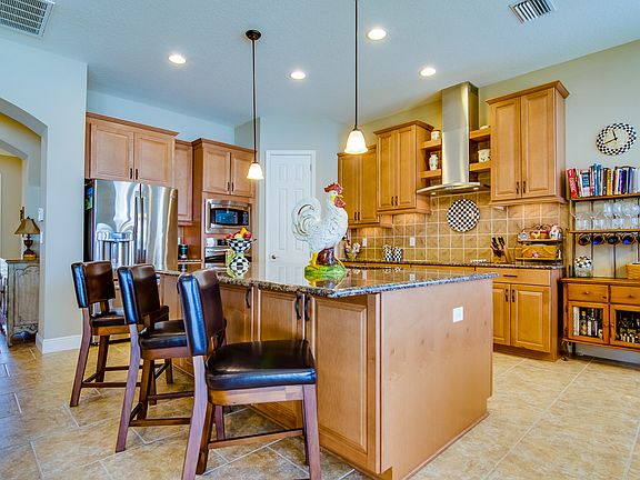 2nd image of 11025 Charmwood Dr