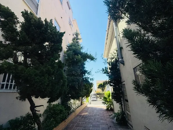 Kenmore, 826 S Kenmore Ave #33, Los Angeles, CA 90005
