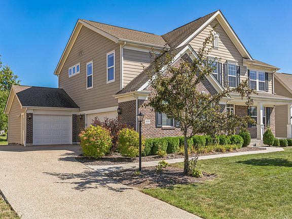 3rd image of 959 Ballater Dr