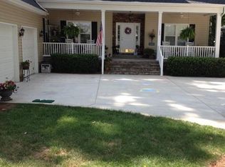 132 Perthwood Dr, Troutman, NC 28166