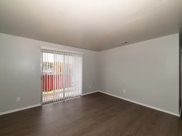 1999 Parkway Dr #524, North Little Rock, AR 72118