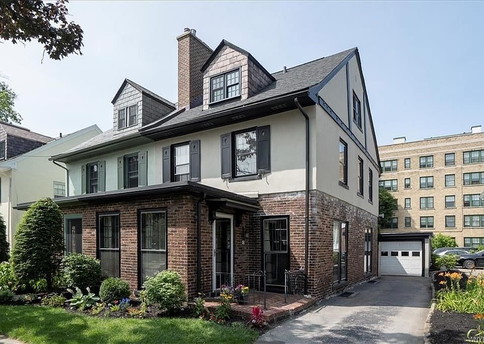 1st image of 15 Cleveland Ave
