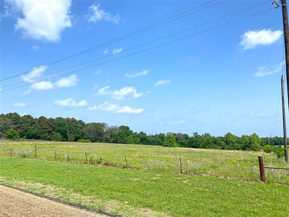 2nd image of 4776 Vz County Road 2301