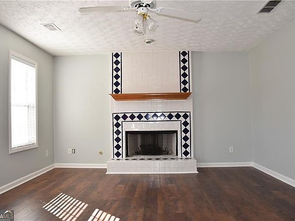 4th image of 455 Madison Chase Dr