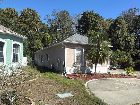 3rd image of 12140 Hunters Lake Dr