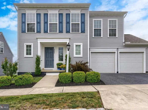3265 Longview Rd, Mechanicsburg, PA 17055