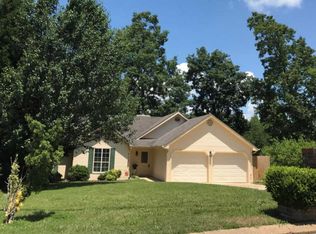 10029 Hunter Trace Dr, Soddy Daisy, TN 37379