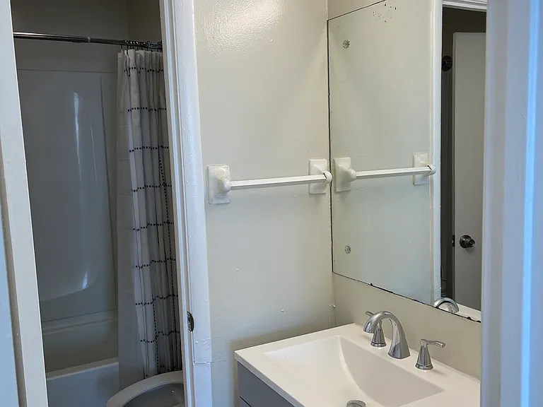 2511 Meharry Blvd #A — Photo 11
